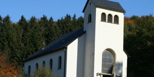 Kirche-Katzenbach