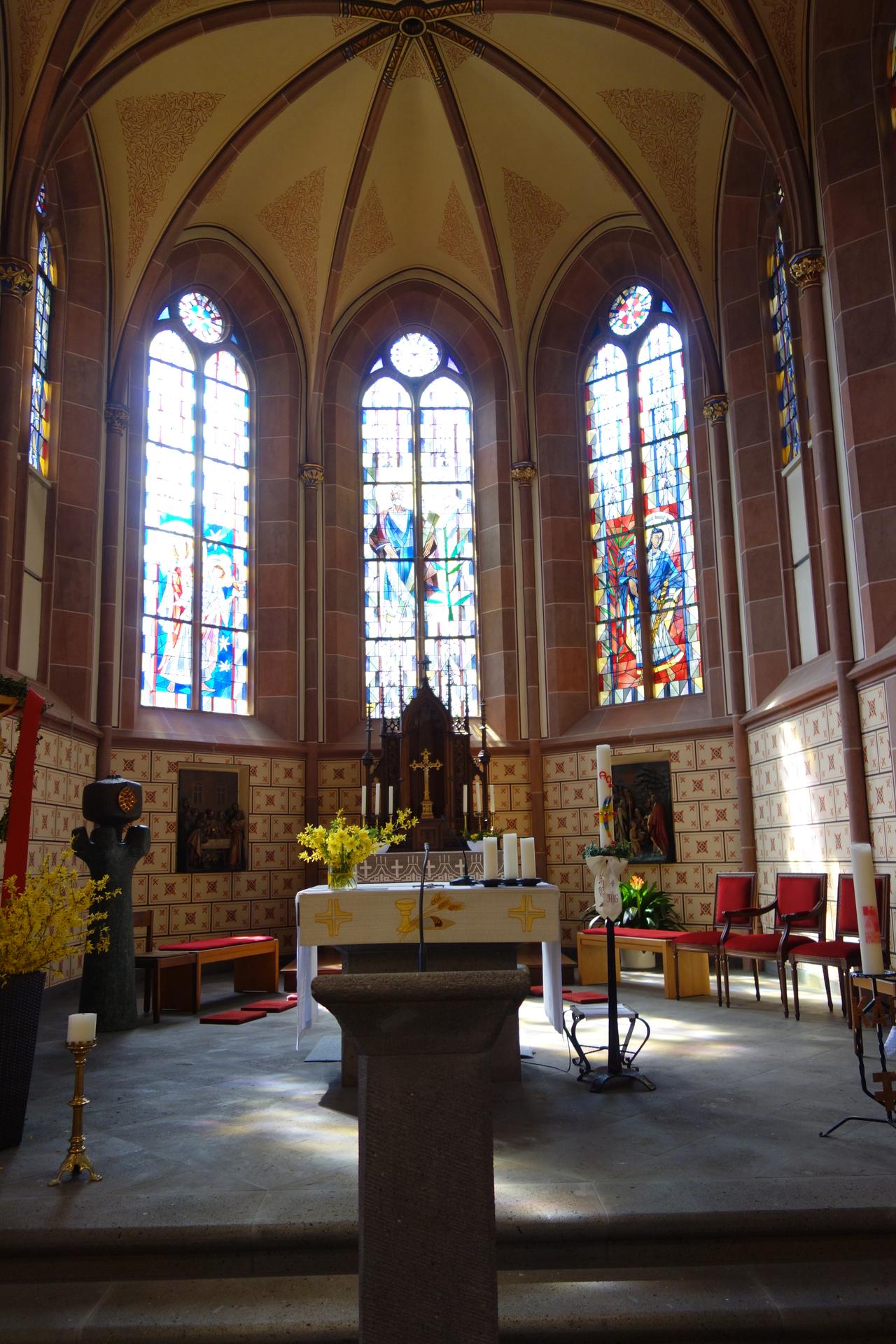 Kirche-St-Josef-Dermbach