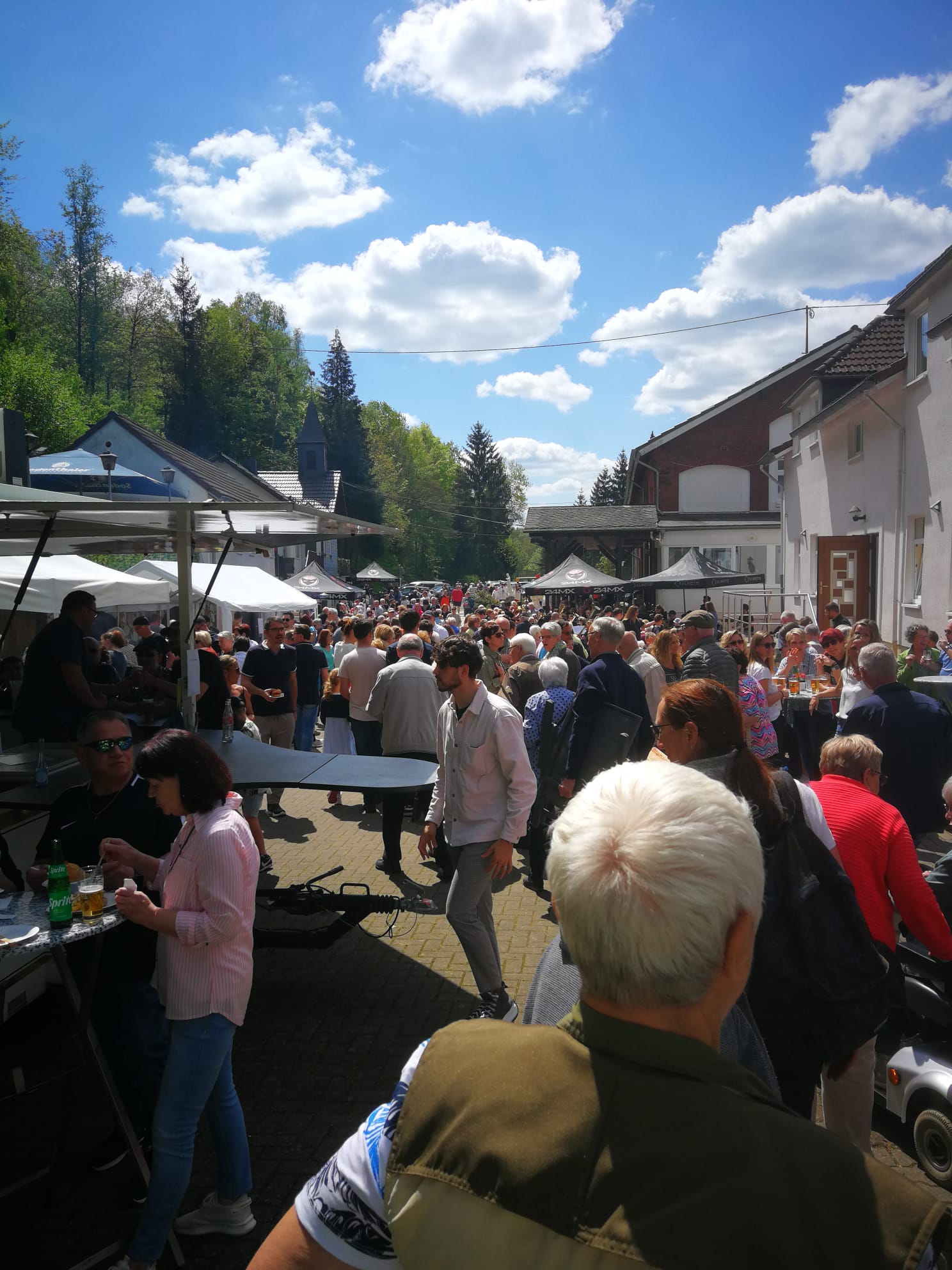 (c) Ilonka Schneider