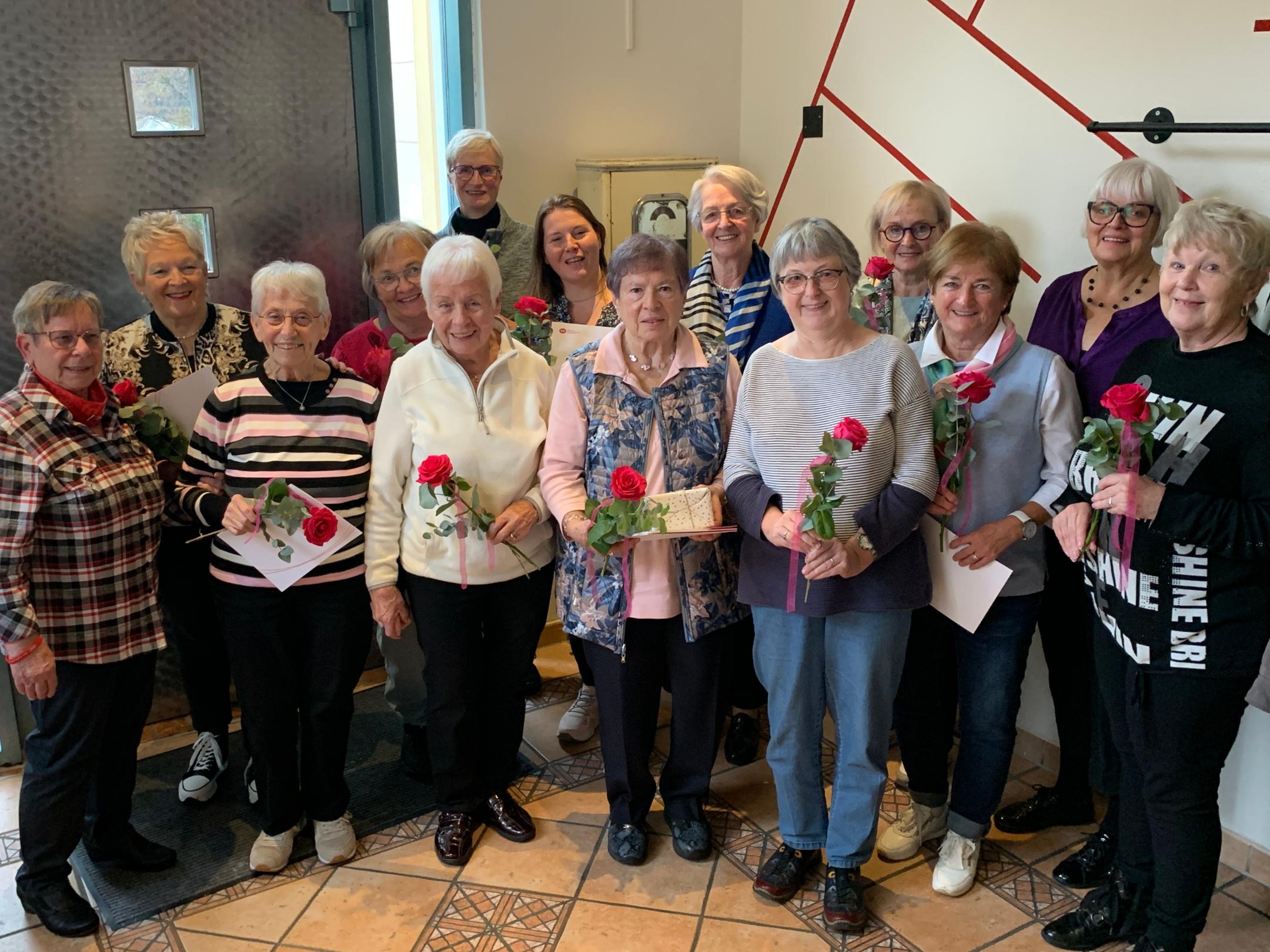 2025-10-25 Bild der geehrten Mitglieder