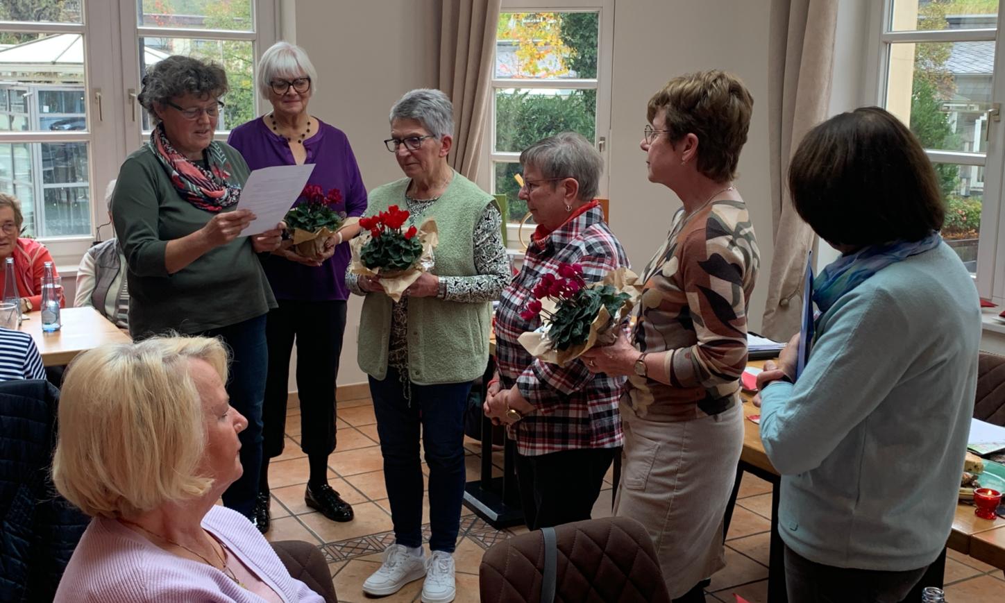 2025-10-25 Bild der verabschiedeten Leitungsteammitglieder