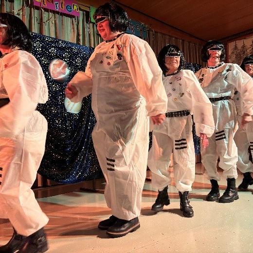 22026-02 kfd Karneval Bild 4