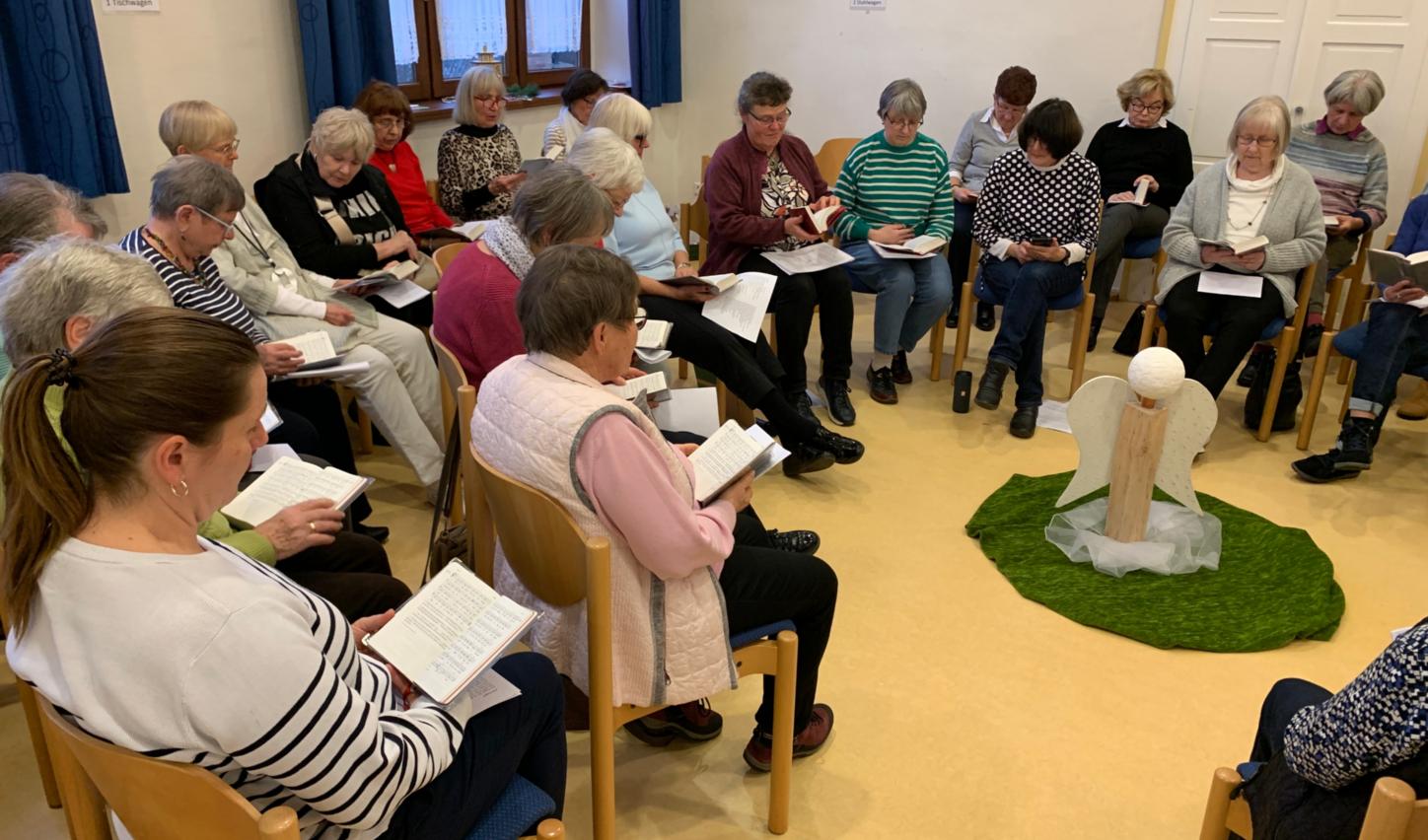 Adventsfeier Thema Engel