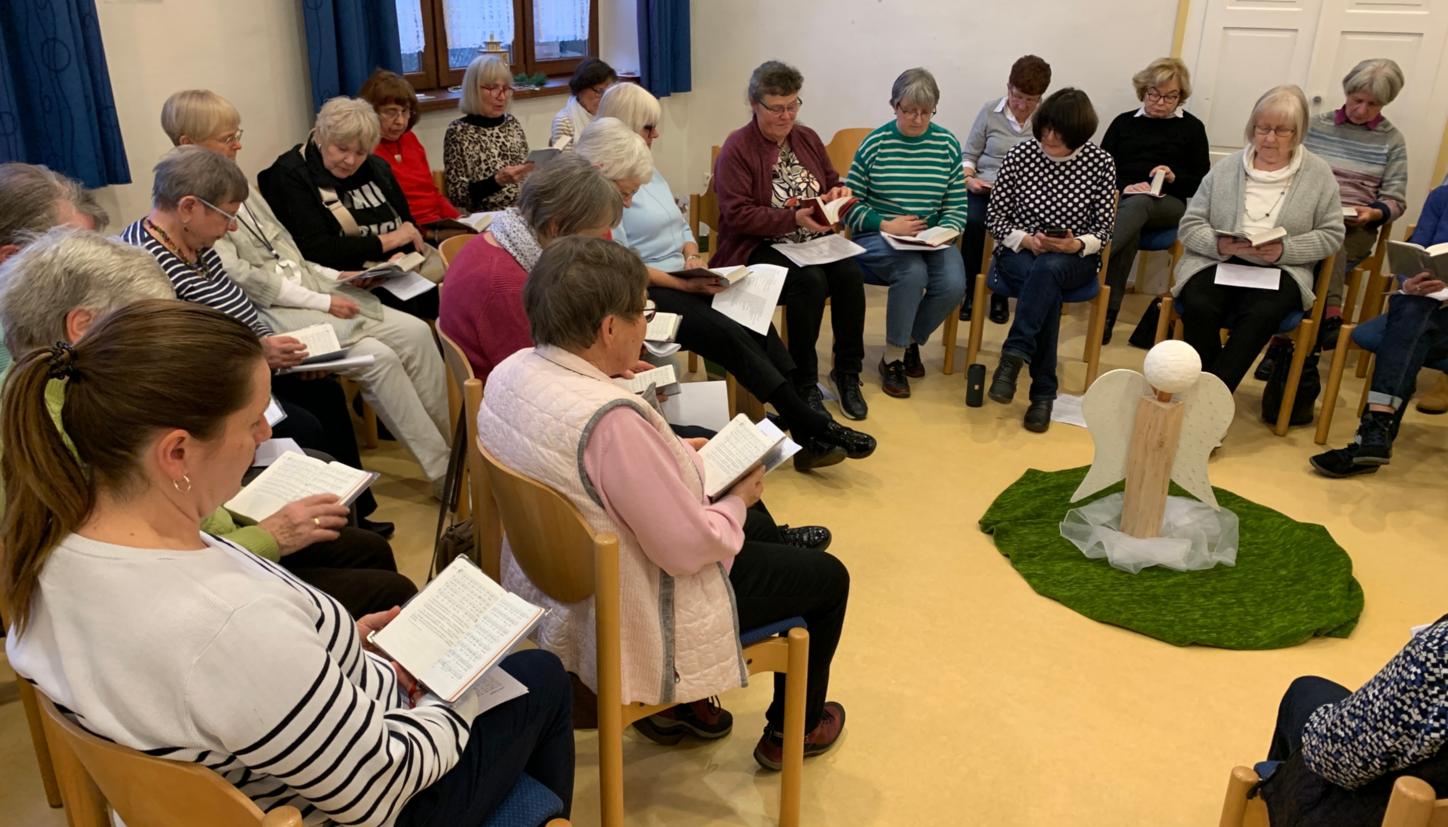 Adventsfeier Thema Engel